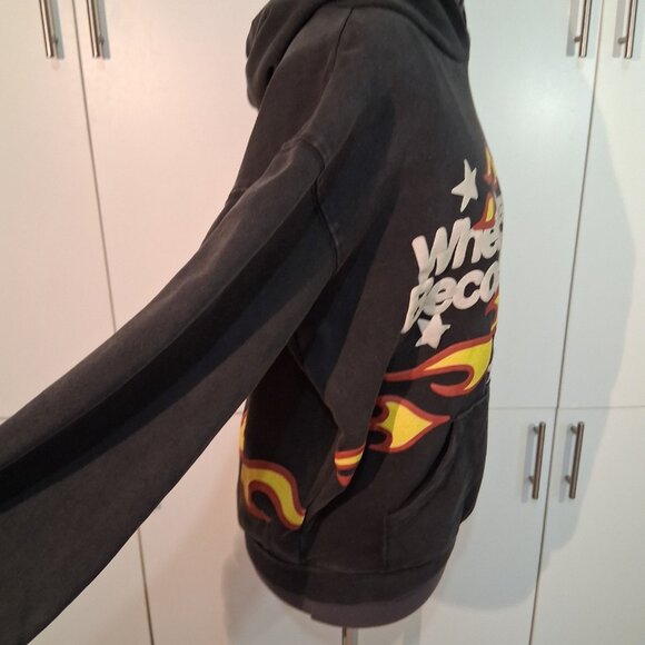 "Where Dreams Become Reality" Flames Hoodie Sweatshirt UNISEX LARGE - Picture 5 of 6